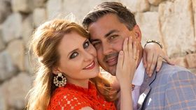 Alina Sorescu a reacționat dur, după ce Alexandru Ciucu i-a adus un buchet de flori! Toată lumea credea că s-au împăcat: „Când ne întâlnim noi doi nu mă salută”
